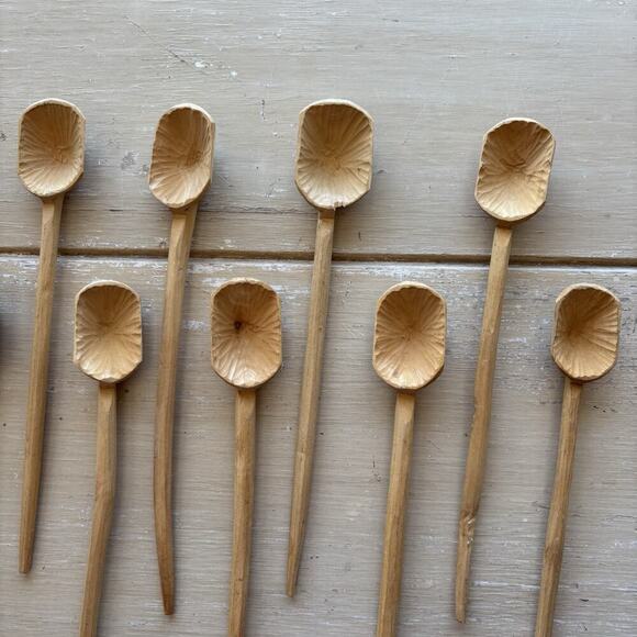 Set of 11 rustic hand-carved Mexican Folk Art Native Wooden Coffee Spoons - Picture 8 of 11